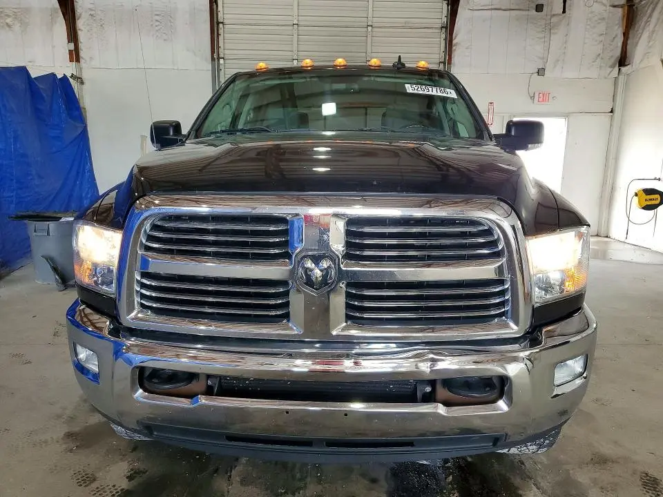 2016 RAM 2500 SLT  