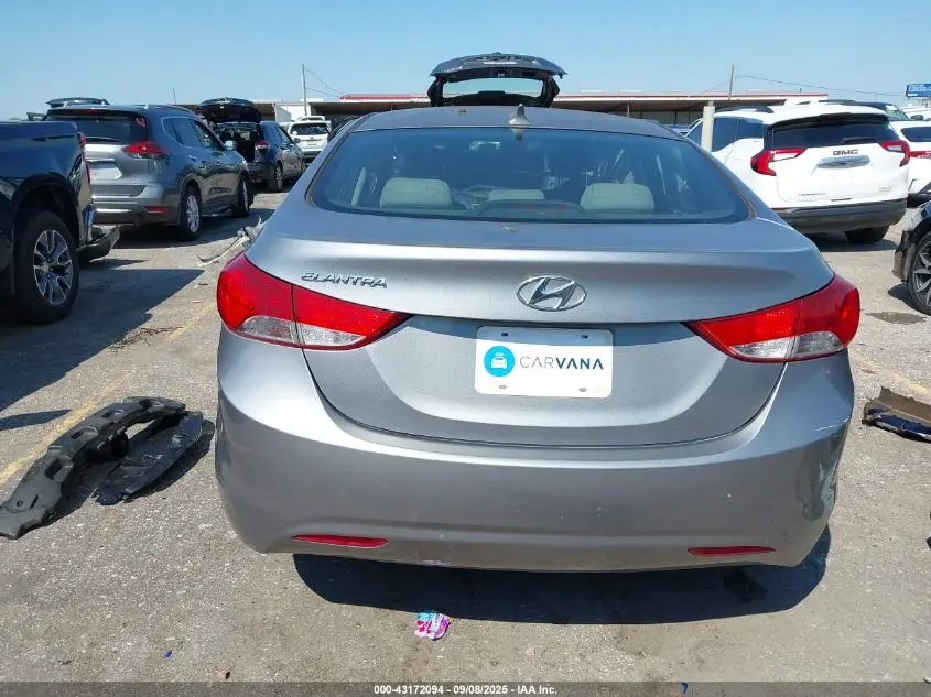 2013 HYUNDAI ELANTRA GLS