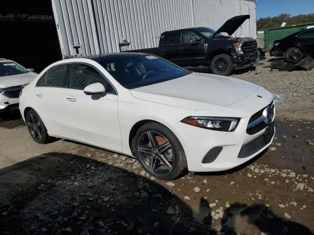 2021 MERCEDES-BENZ A 220 4MATIC  