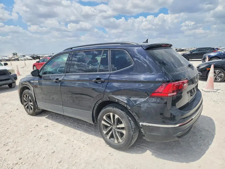 2022 VOLKSWAGEN TIGUAN S  