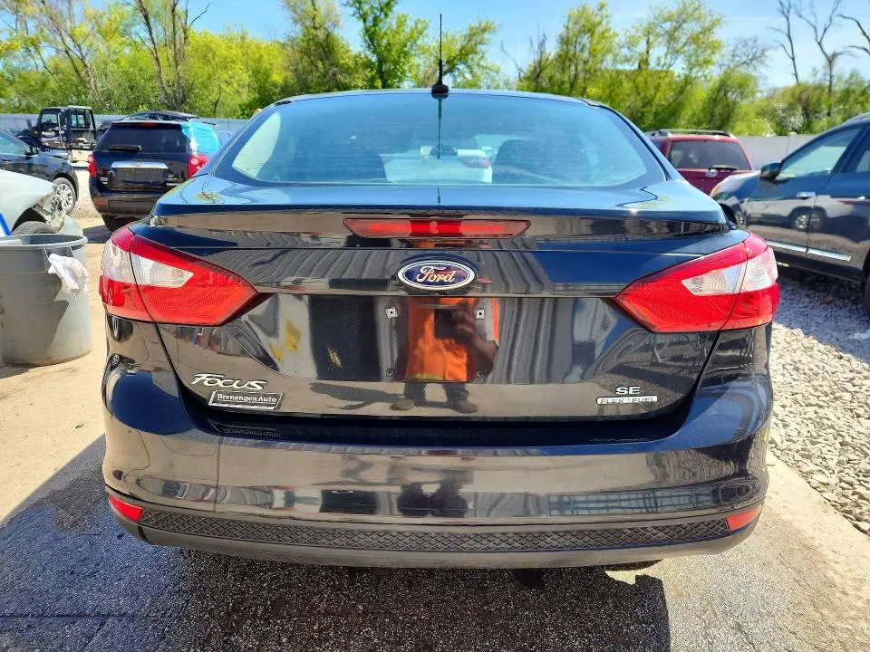 2014 FORD FOCUS SE  