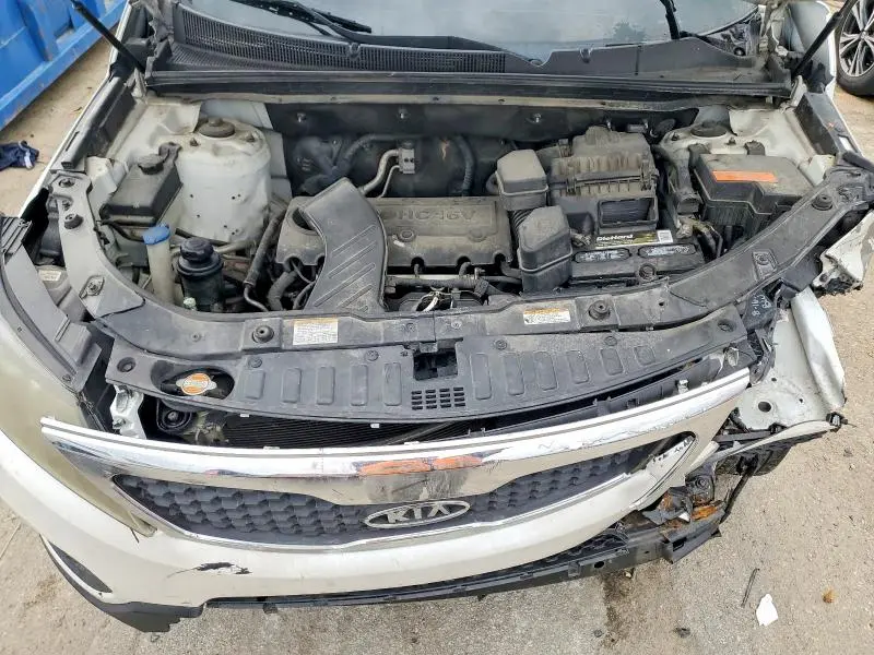 2012 KIA SORENTO LX  