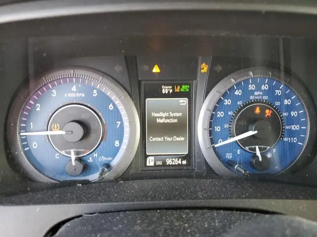 2020 TOYOTA SIENNA XLE  