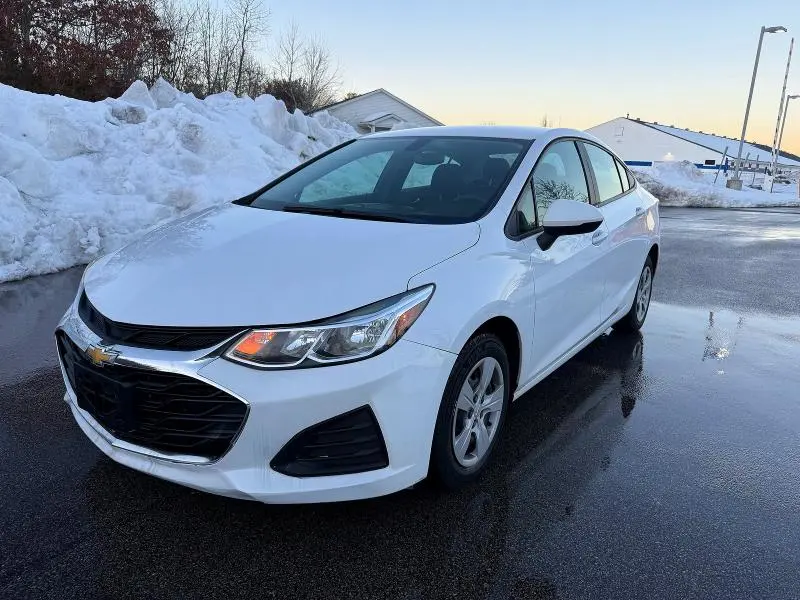 2019 CHEVROLET CRUZE LS  