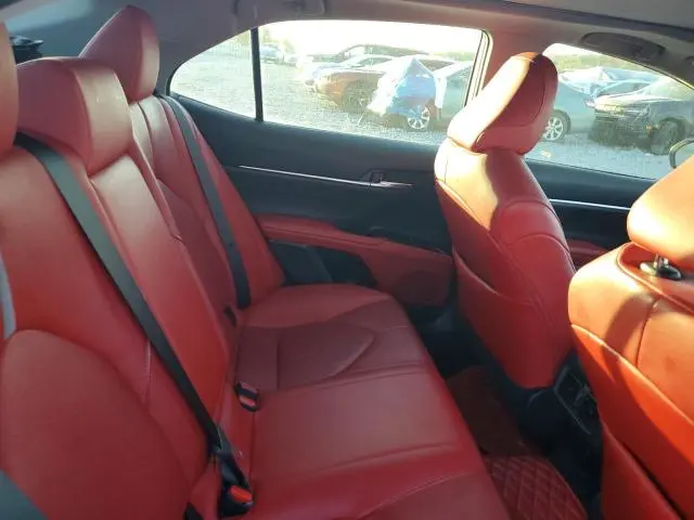 2020 TOYOTA CAMRY XSE  