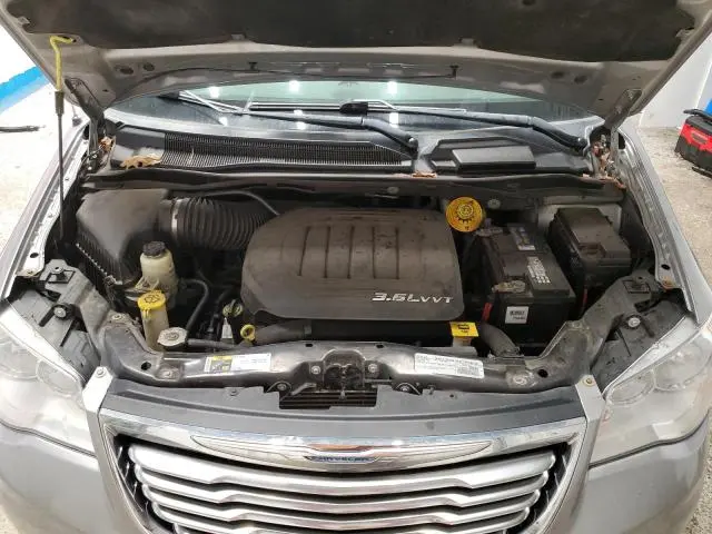 2016 CHRYSLER TOWN & COUNTRY TOURING  