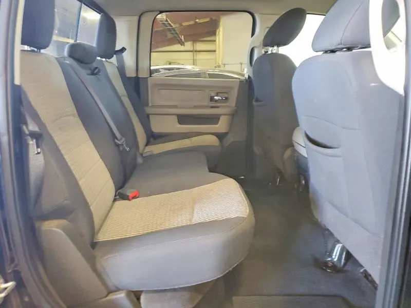 2012 DODGE RAM 1500 SLT  