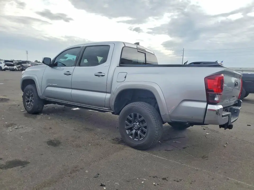 2021 TOYOTA TACOMA SR5 V6  