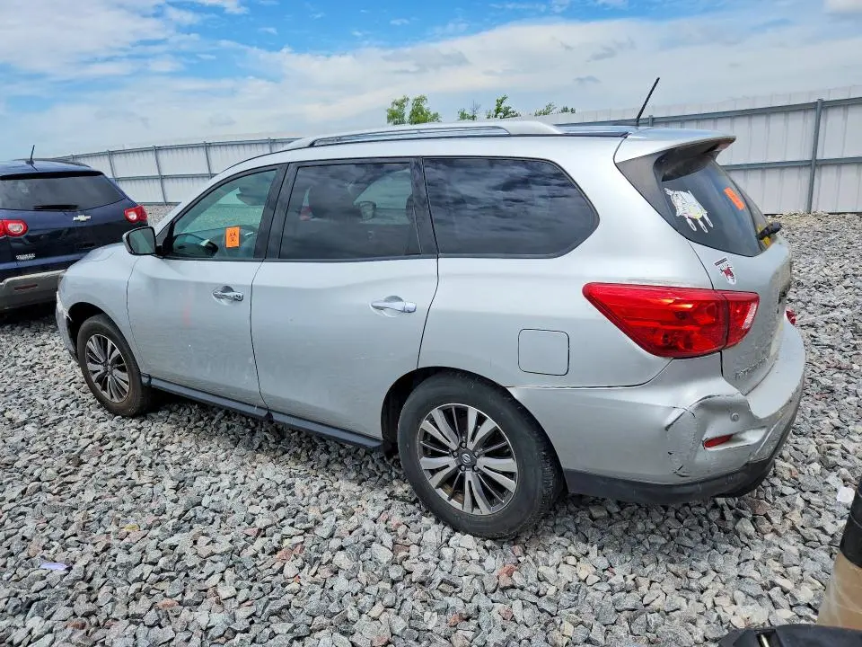 2018 NISSAN PATHFINDER SV  