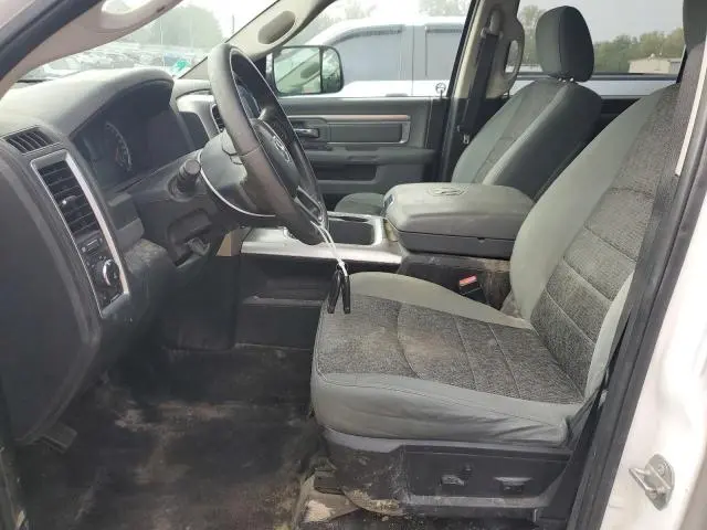 2016 RAM 1500 SLT