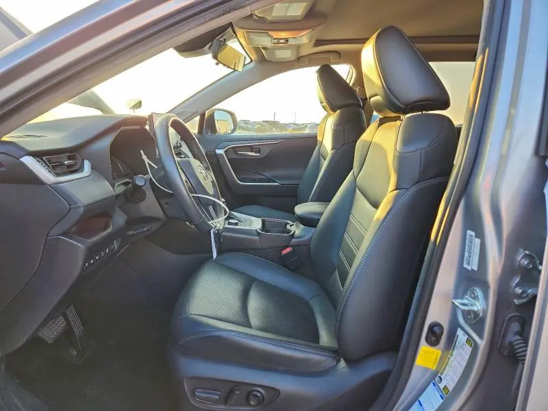 2021 TOYOTA RAV4 LIMITED  