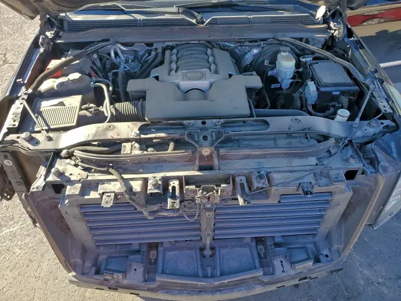 2017 CADILLAC ESCALADE ESV LUXURY  