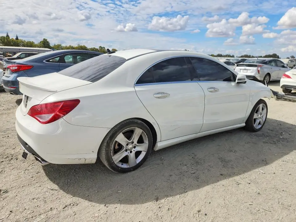 2015 MERCEDES-BENZ CLA 250  