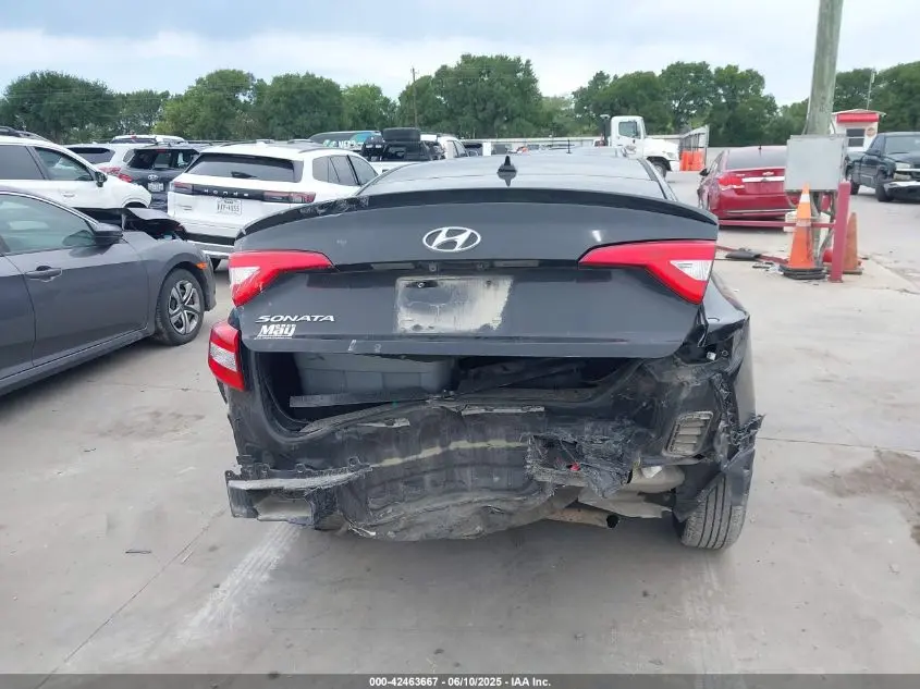 2017 HYUNDAI SONATA SE