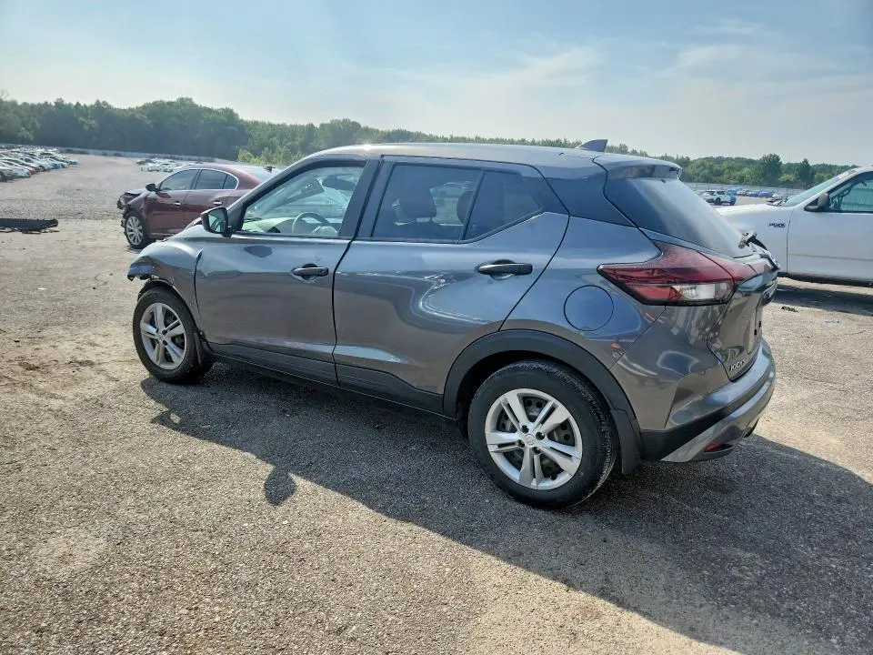 2021 NISSAN KICKS S  