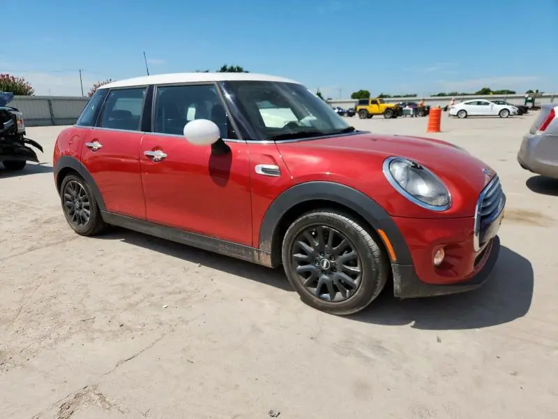 2015 MINI COOPER   