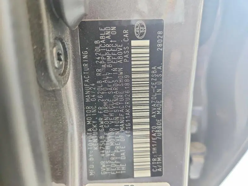 2024 TOYOTA CAMRY SE  