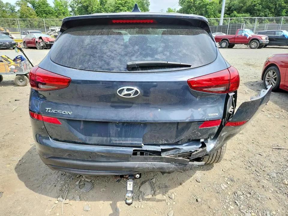 2019 HYUNDAI TUCSON SE  
