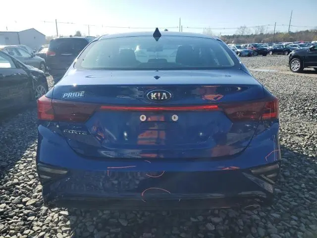 2021 KIA FORTE FE  