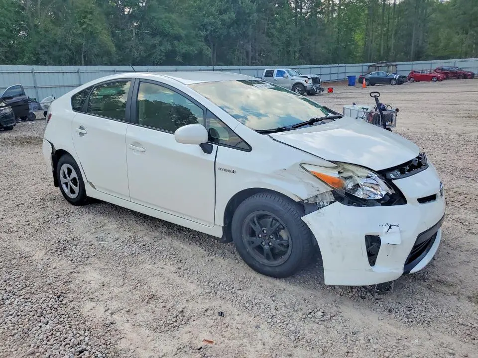 2012 TOYOTA PRIUS TWO  