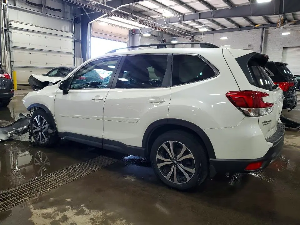 2021 SUBARU FORESTER LIMITED  
