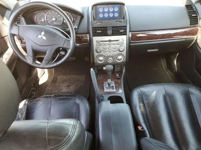 2012 MITSUBISHI GALANT ES  