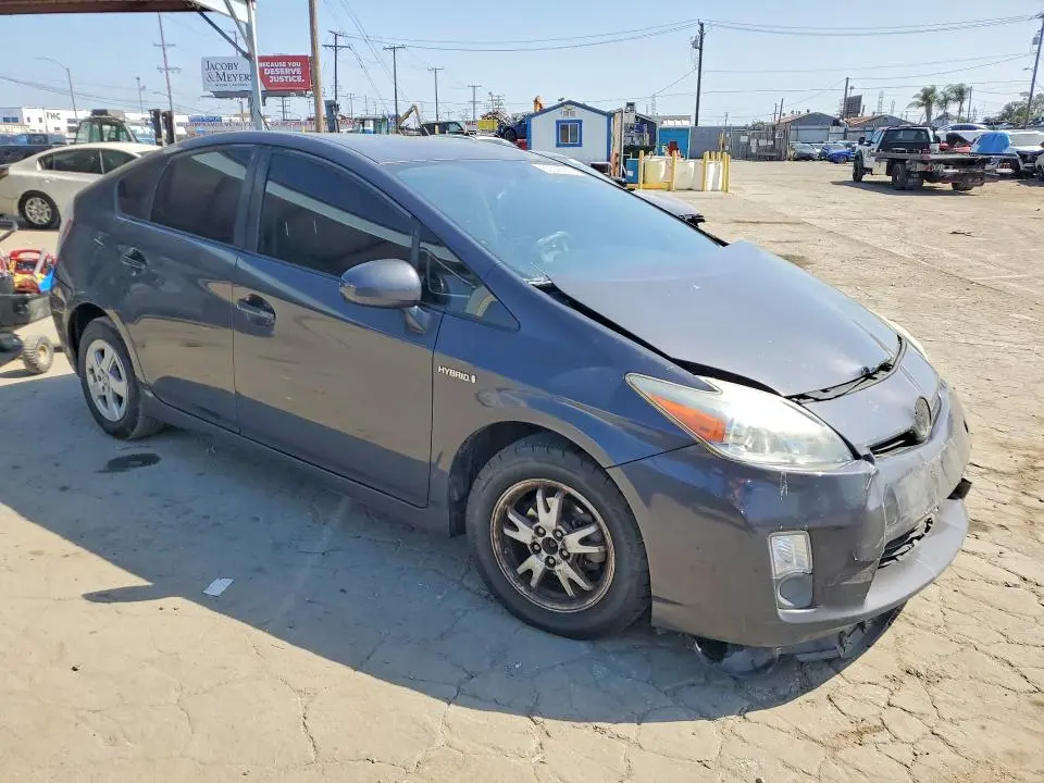2010 TOYOTA PRIUS II  