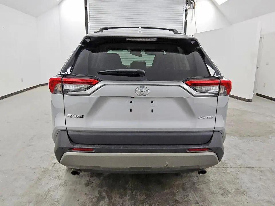 2022 TOYOTA RAV4 LIMITED  