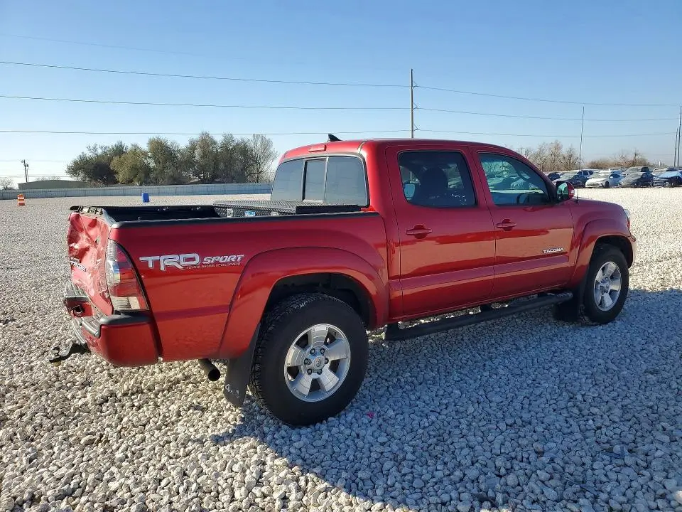 2015 TOYOTA TACOMA V6  