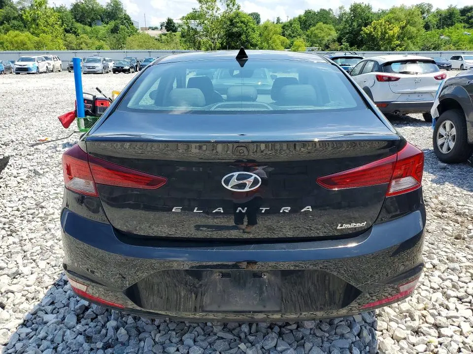 2019 HYUNDAI ELANTRA LIMITED  