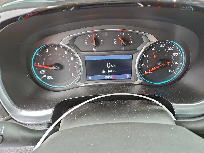 2021 CHEVROLET TRAVERSE LT  