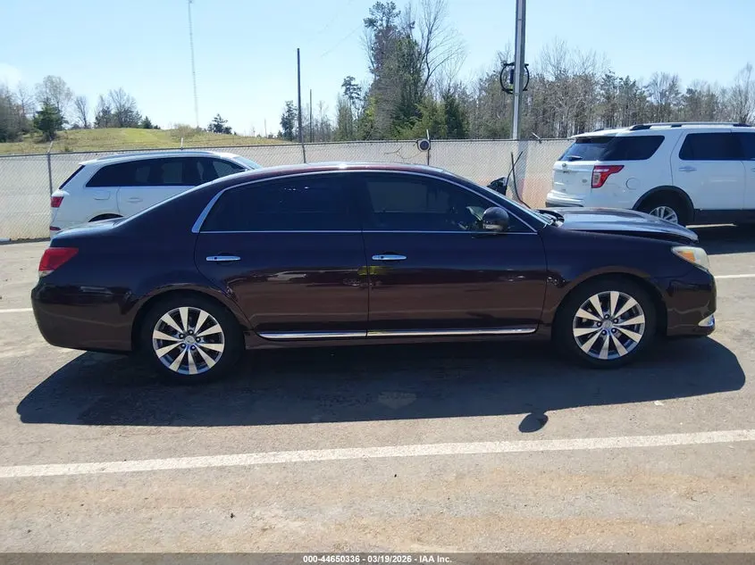 2011 TOYOTA AVALON LIMITED