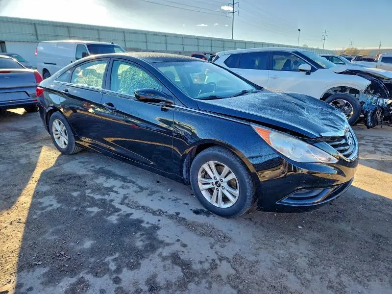 2011 HYUNDAI SONATA GLS  