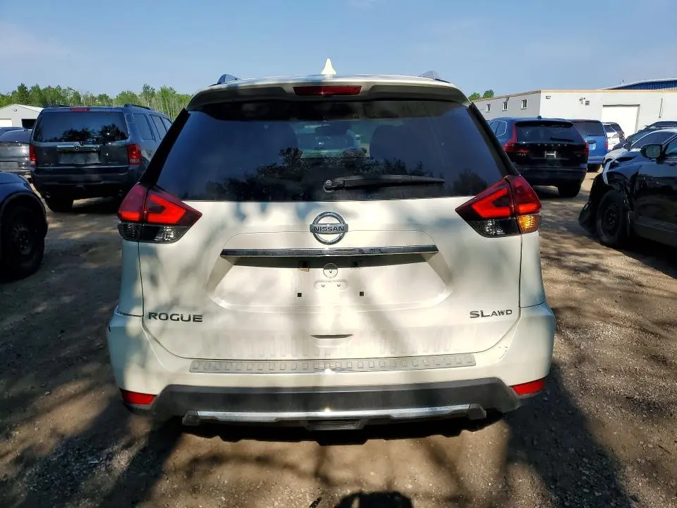 2017 NISSAN ROGUE S  
