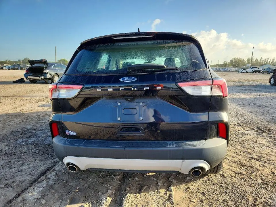 2021 FORD ESCAPE S  