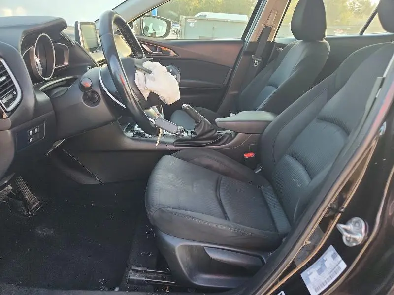 2016 MAZDA 3 TOURING  