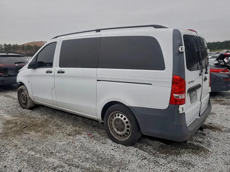 2016 MERCEDES-BENZ METRIS   