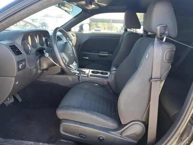 2014 DODGE CHALLENGER SXT  
