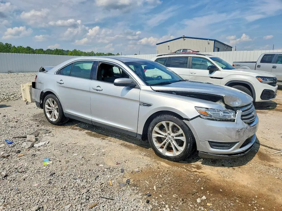 2013 FORD TAURUS SEL  