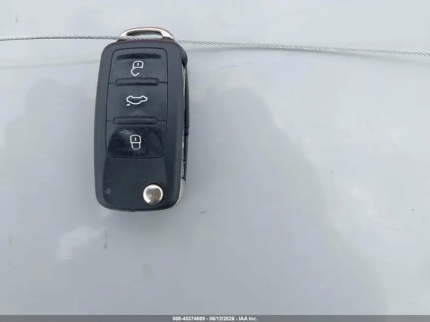 2016 VOLKSWAGEN JETTA 1.8T SPORT