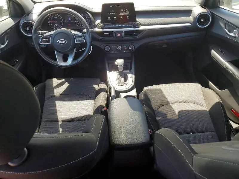 2021 KIA FORTE FE  