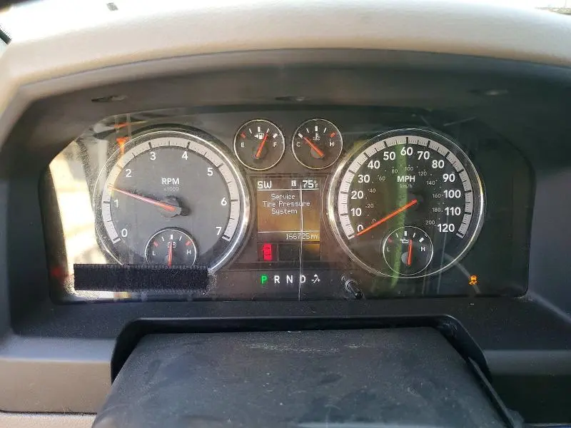 2012 DODGE RAM 1500 SLT  