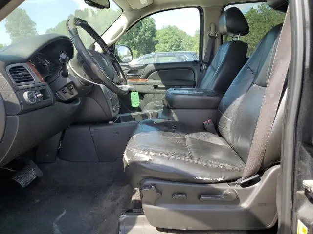 2011 GMC YUKON XL C1500 SLT  