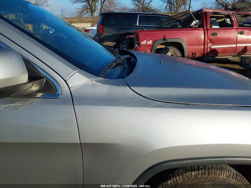 2017 JEEP GRAND CHEROKEE LAREDO 4X4