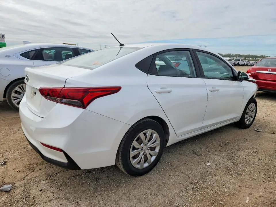 2019 HYUNDAI ACCENT SE  