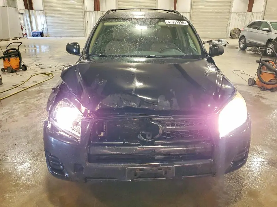 2011 TOYOTA RAV4 BASE  