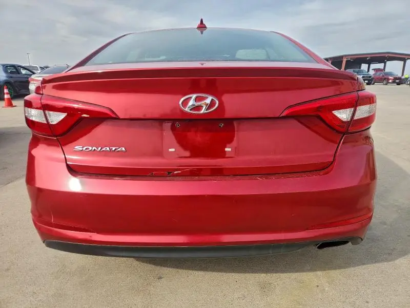 2017 HYUNDAI SONATA SE  