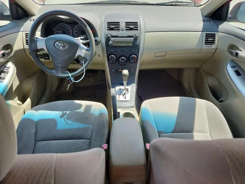 2010 TOYOTA COROLLA LE  