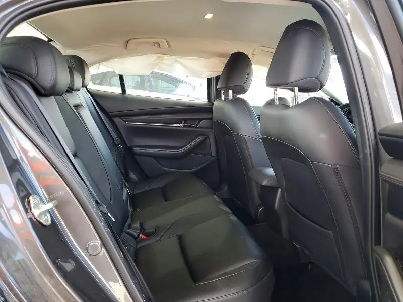 2019 MAZDA 3 PREFERRED PLUS  