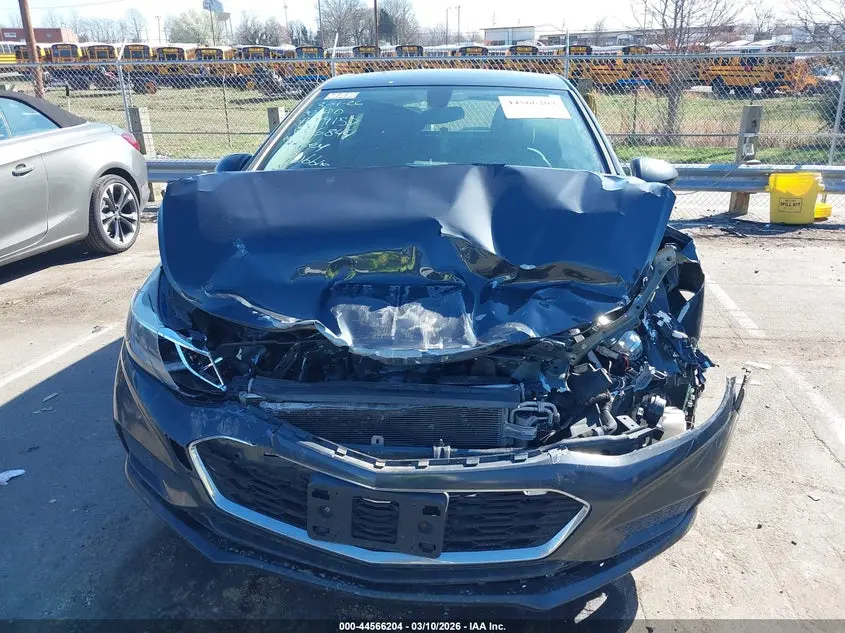 2018 CHEVROLET CRUZE LT AUTO